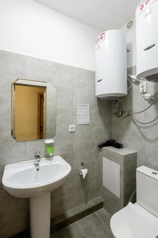Bodo Hostel Bishkek Exterior photo